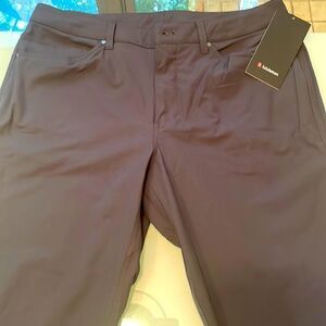 Lululemon NWT abc pant relaxed 34l 5 pocket jean stretchy